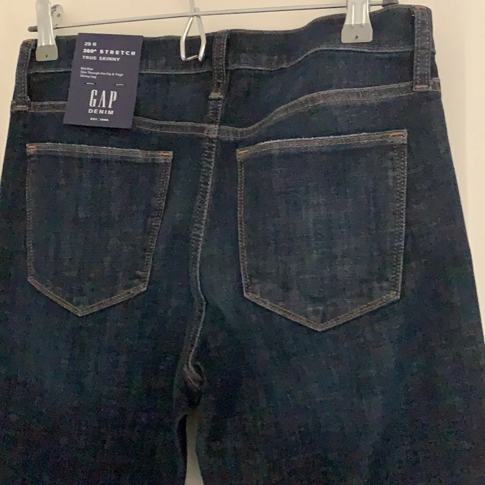 Gap True Skinny 360 Stretch. - Picture 6 of 12